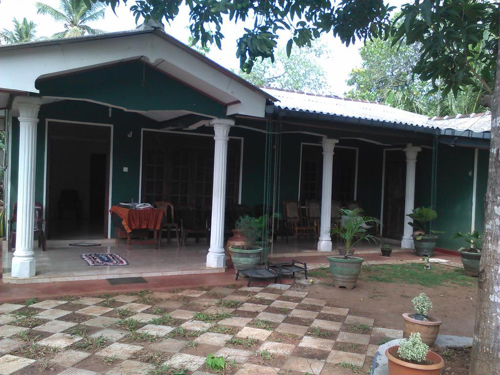 Elephant Safari Lodge Sigiriya Junction Хабарана Екстер'єр фото