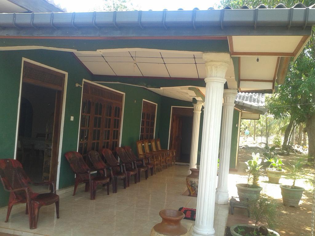 Elephant Safari Lodge Sigiriya Junction Хабарана Екстер'єр фото
